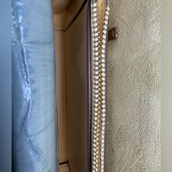 Tory Burch Lee Radziwill Ice Blue Croc-Embossed Shoulder Bag - Picture 15 of 16